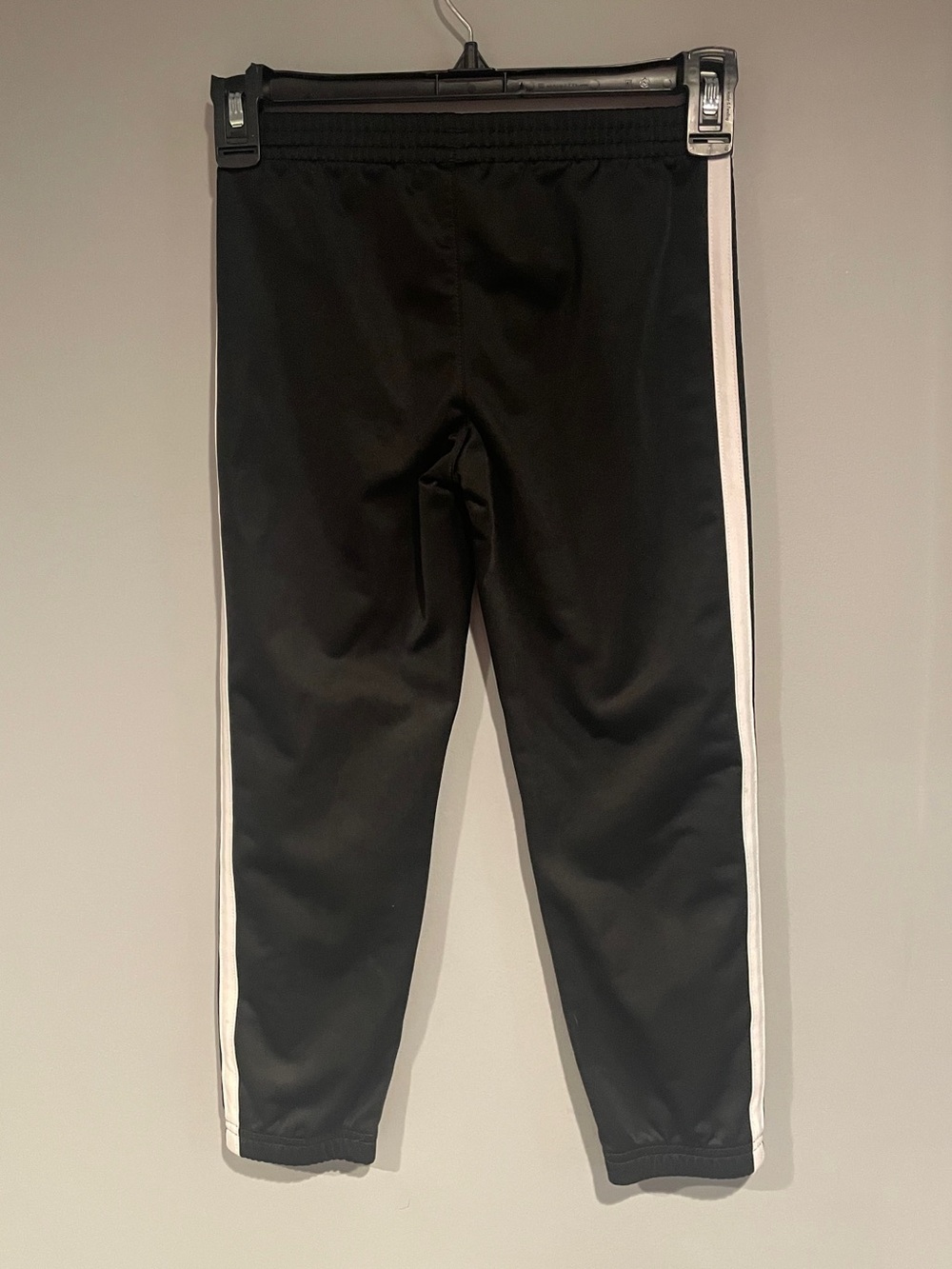 Adidas Track Jogger Style Pants Kids Size 6 - Picture 2 of 7